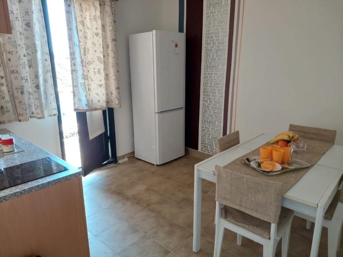 Apartment Galeb Lukovo Šugarje Buitenkant foto